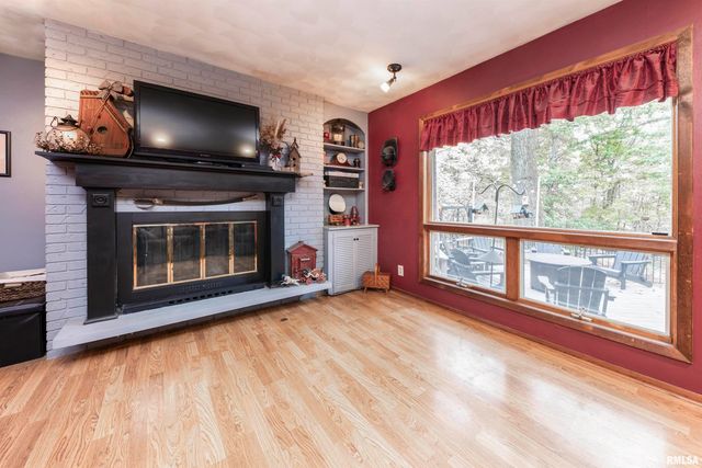 1320 W CEDAR HILLS Drive, Dunlap, IL 61525