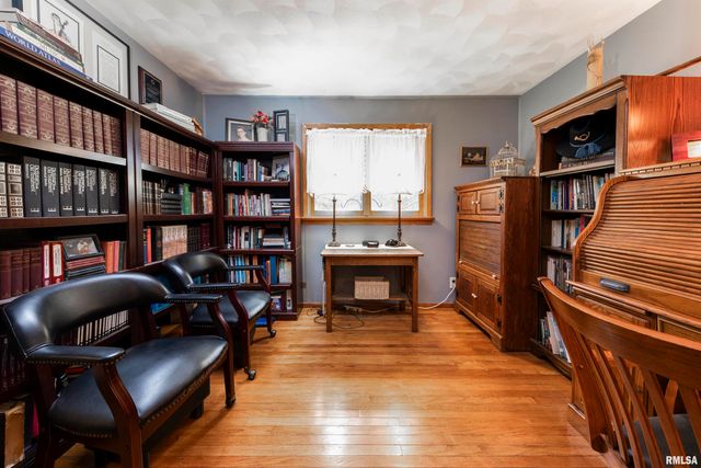 1320 W CEDAR HILLS Drive, Dunlap, IL 61525