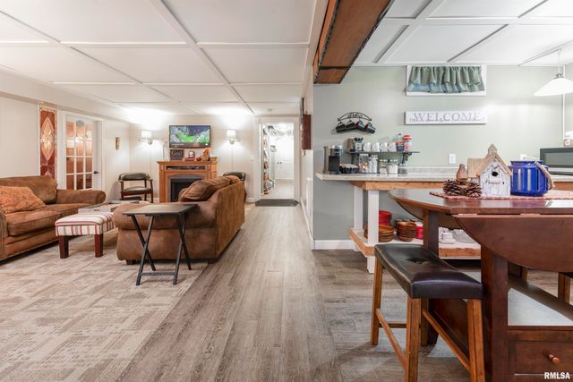 1320 W CEDAR HILLS Drive, Dunlap, IL 61525