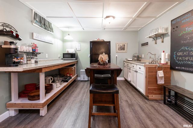 1320 W CEDAR HILLS Drive, Dunlap, IL 61525