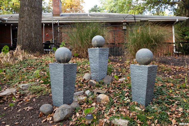 1320 W CEDAR HILLS Drive, Dunlap, IL 61525