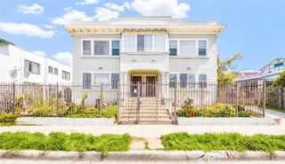 1308 1/2 S Van Ness Avenue, Los Angeles, CA 90019