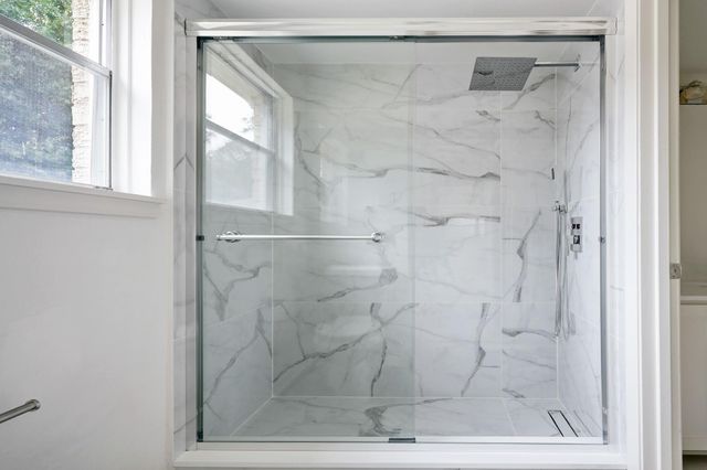 1810 Nocturne Lane, Houston, TX 77043