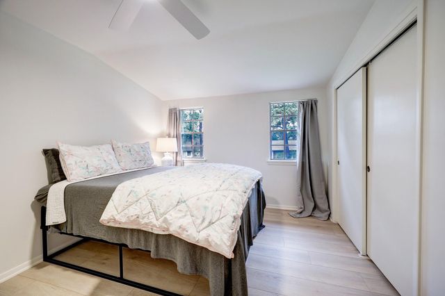 1810 Nocturne Lane, Houston, TX 77043