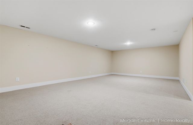 7218-7220 Eastern Avenue, Grand Rapids, MI 49508