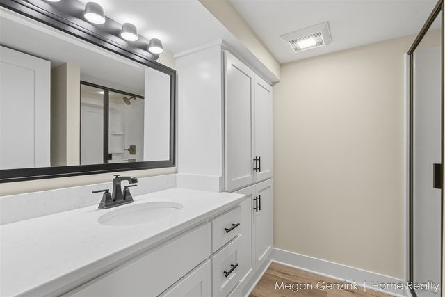 7218-7220 Eastern Avenue, Grand Rapids, MI 49508