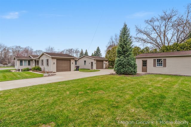 7218-7220 Eastern Avenue, Grand Rapids, MI 49508