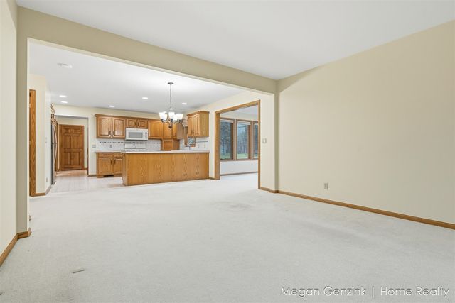 7218-7220 Eastern Avenue, Grand Rapids, MI 49508