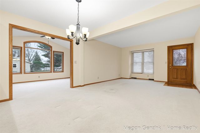 7218-7220 Eastern Avenue, Grand Rapids, MI 49508