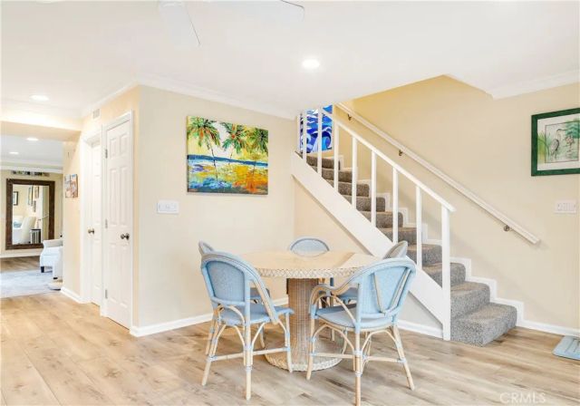 325 Grand Canal, Newport Beach, CA 92662