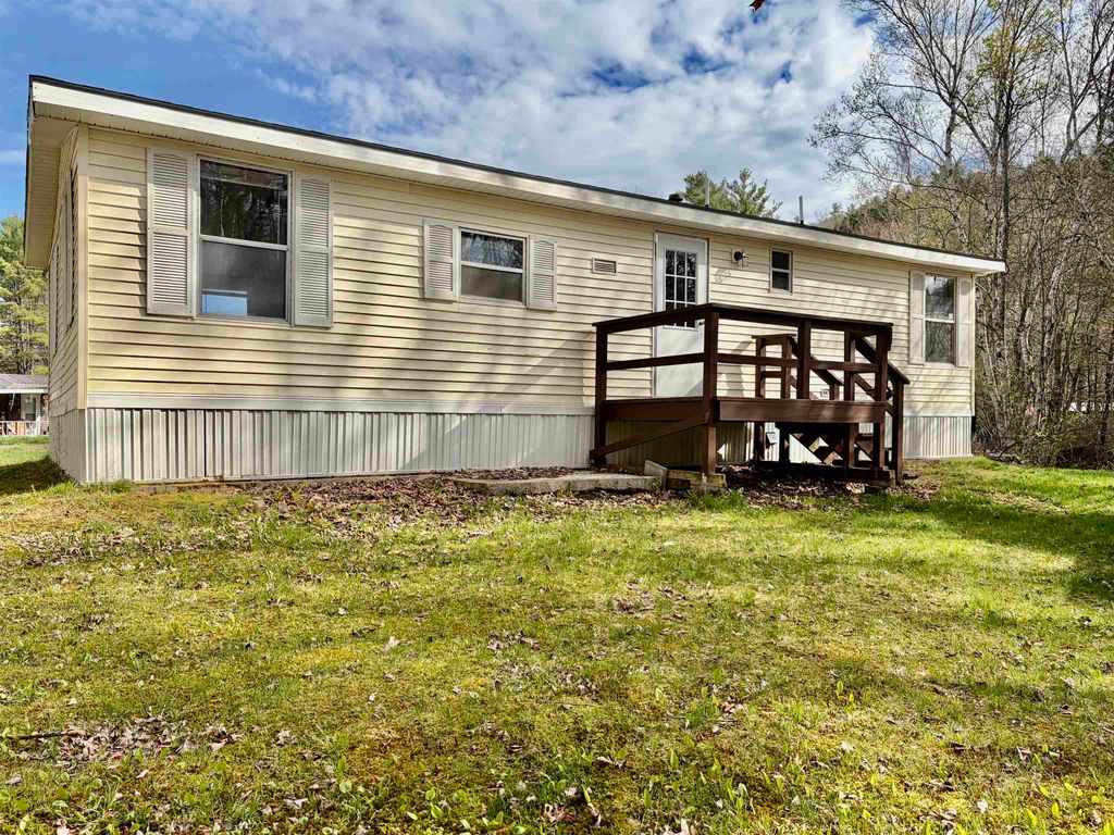 Image 2 of property listing at 862 Mayhew Tpke Lot 13, Bridgewater, NH 03222