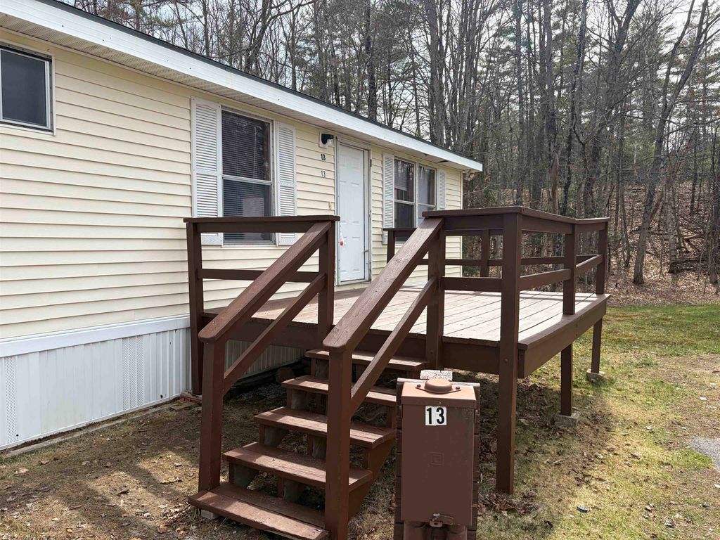 Image 17 of property listing at 862 Mayhew Tpke Lot 13, Bridgewater, NH 03222