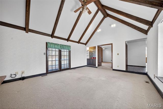 3300 Shrewsbury Lane, St Charles, MO 63301