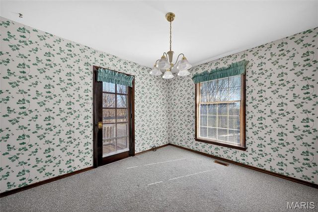 3300 Shrewsbury Lane, St Charles, MO 63301