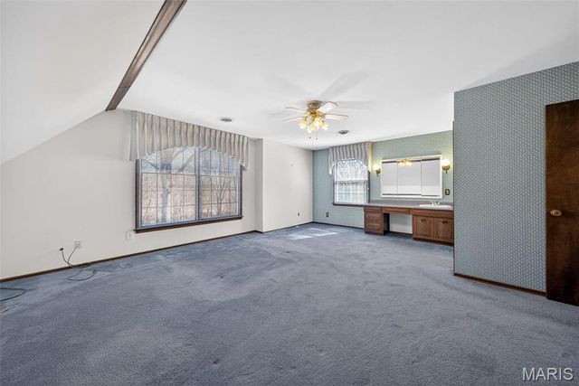 3300 Shrewsbury Lane, St Charles, MO 63301