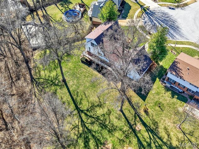 3300 Shrewsbury Lane, St Charles, MO 63301