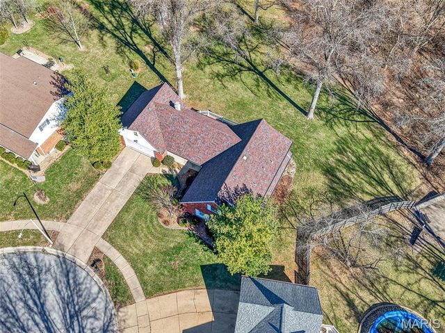 3300 Shrewsbury Lane, St Charles, MO 63301