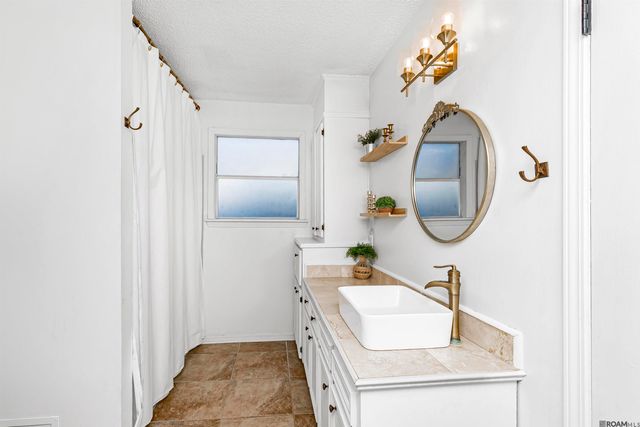 1354 Sharlo Ave, Baton Rouge, LA 70802