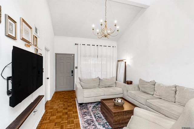 1354 Sharlo Ave, Baton Rouge, LA 70802