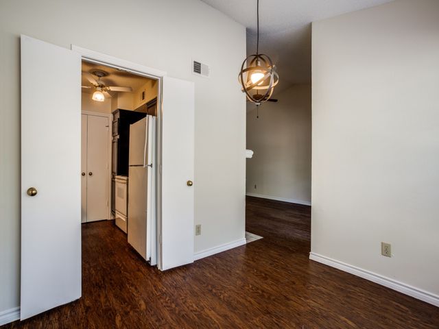 8550 Fair Oaks Crossing 204, Dallas, TX 75243