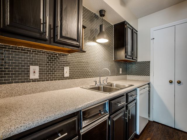 8550 Fair Oaks Crossing 204, Dallas, TX 75243