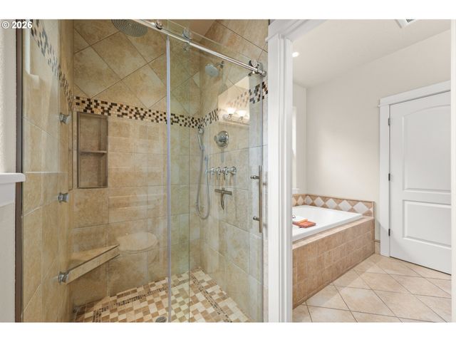4610 ALTURA St, Eugene, OR 97404