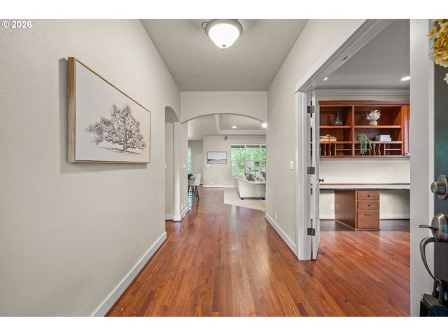 4610 ALTURA St, Eugene, OR 97404