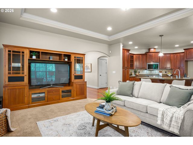4610 ALTURA St, Eugene, OR 97404