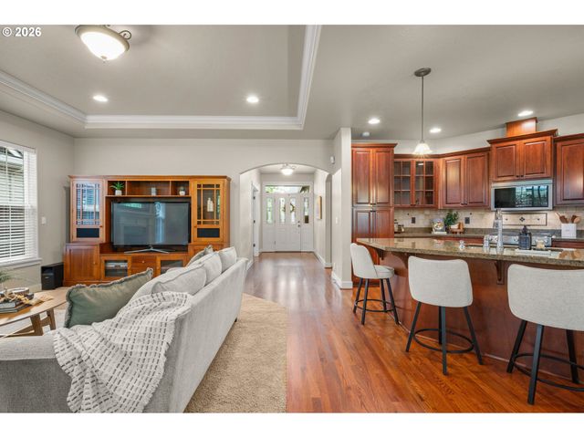 4610 ALTURA St, Eugene, OR 97404