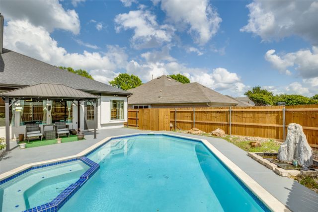 2236 Grinelle Drive, Plano, TX 75025