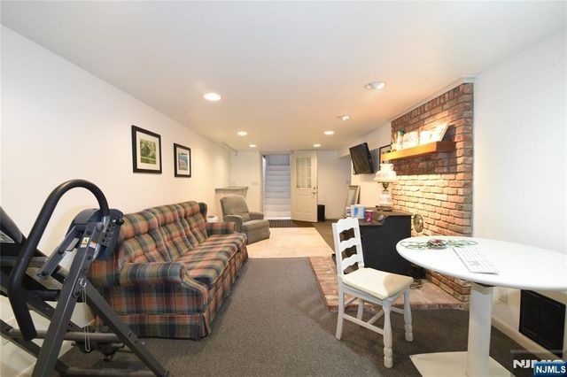 38 Kaufman Drive, Westwood, NJ 07675