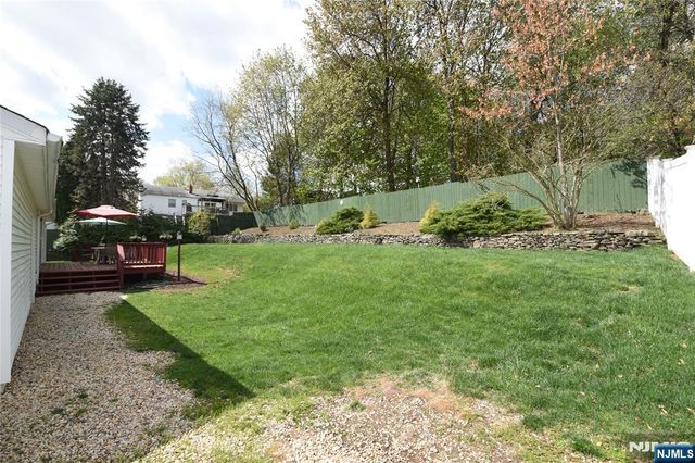 38 Kaufman Drive, Westwood, NJ 07675