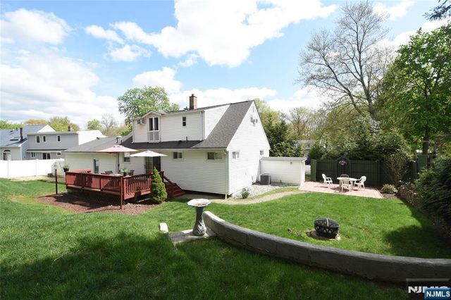 38 Kaufman Drive, Westwood, NJ 07675