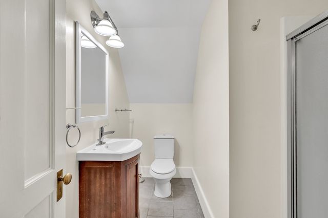 1789 Beacon 3, Brookline, MA 02445