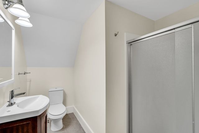 1789 Beacon 3, Brookline, MA 02445