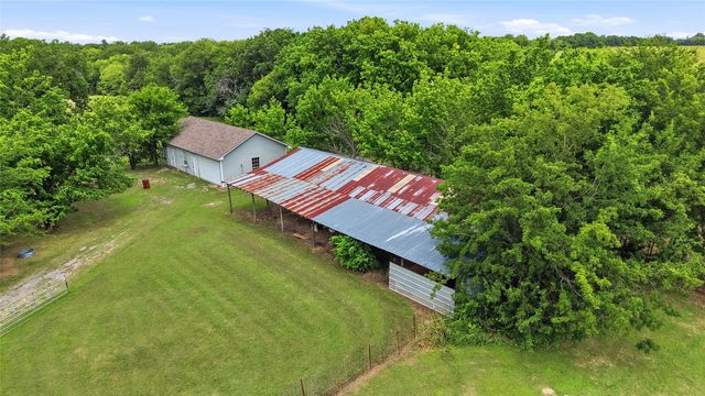 1108 S FM 2077, Dodd City, TX 75438
