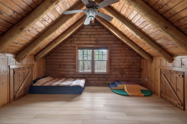 21 Langs Lane, Newmarket, NH 03857