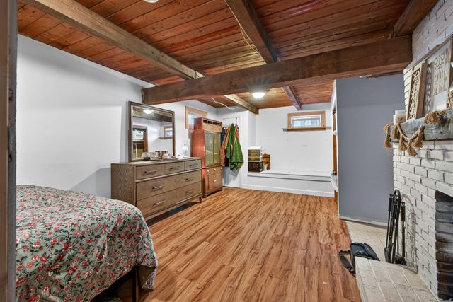 21 Langs Lane, Newmarket, NH 03857