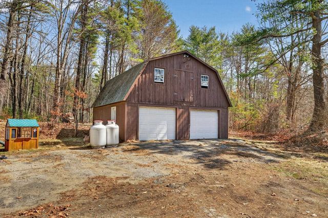 21 Langs Lane, Newmarket, NH 03857
