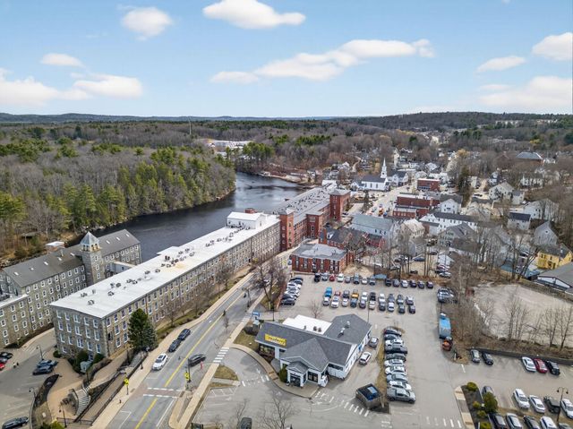 21 Langs Lane, Newmarket, NH 03857