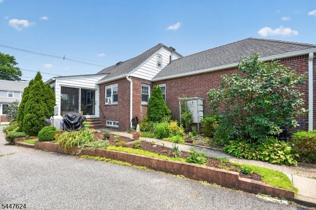 633 Palmer Ave, Maywood Boro, NJ 07607
