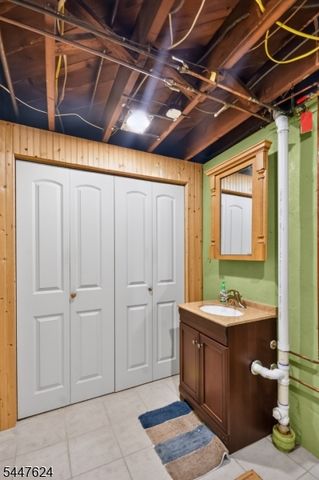633 Palmer Ave, Maywood Boro, NJ 07607