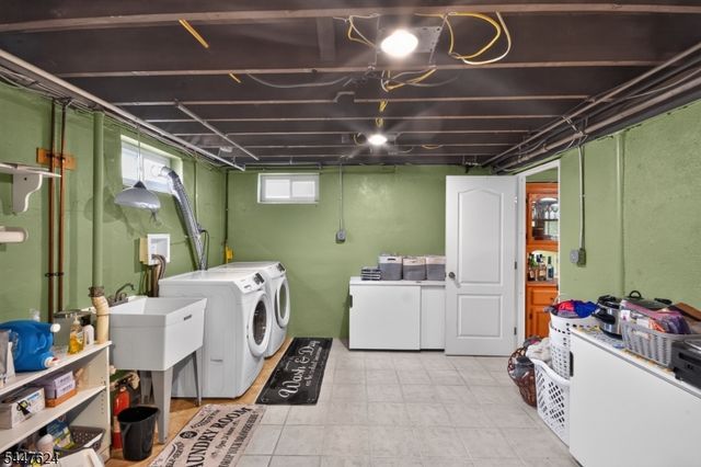 633 Palmer Ave, Maywood Boro, NJ 07607