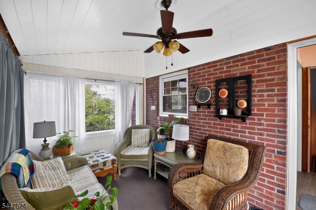 633 Palmer Ave, Maywood Boro, NJ 07607