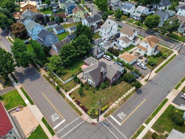 633 Palmer Ave, Maywood Boro, NJ 07607