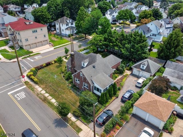 633 Palmer Ave, Maywood Boro, NJ 07607