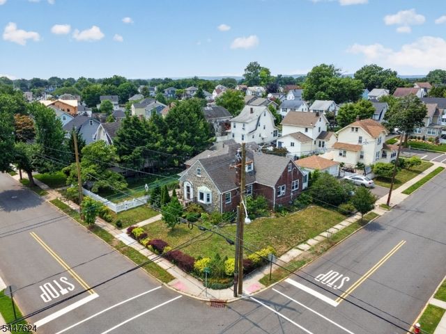633 Palmer Ave, Maywood Boro, NJ 07607