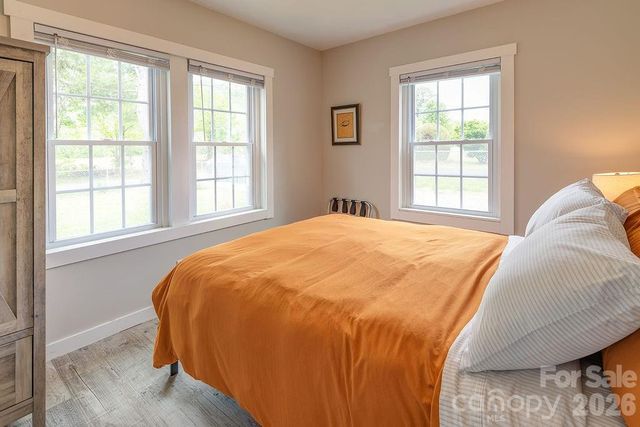 50 Hutchins Road, Black Mountain, NC 28711