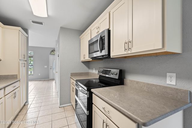 1624 Clover Circle, Melbourne, FL 32935