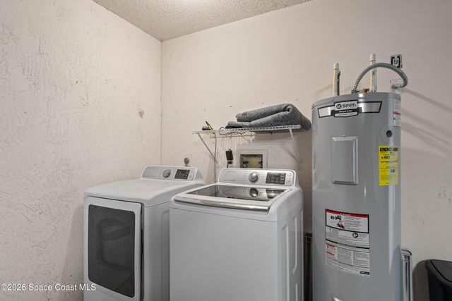 1624 Clover Circle, Melbourne, FL 32935